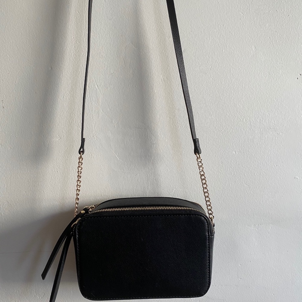 H&M black crossbody bag